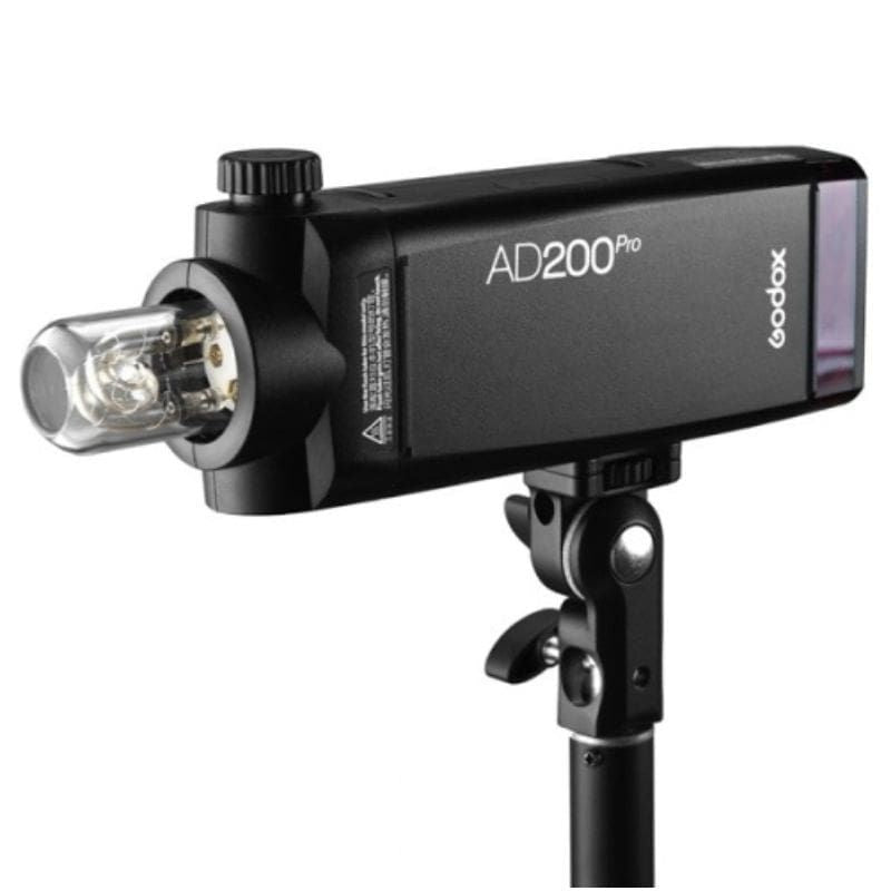 AD200Pro - Witstro flash with battery101