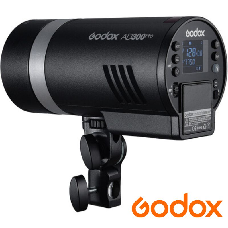 AD300Pro - Witstro flash with battery3